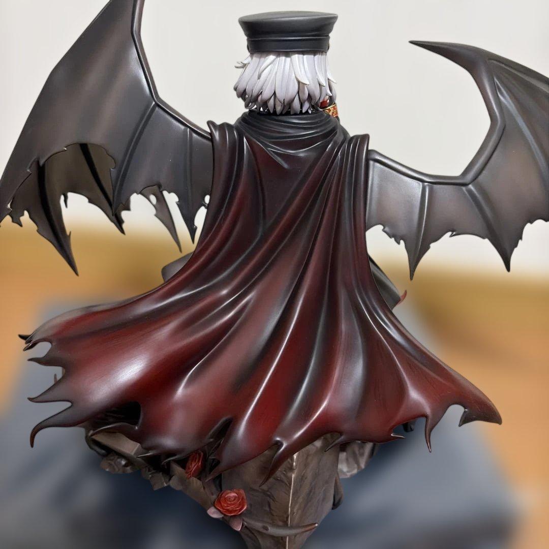 【訳アリ】軍服レミリア　フィギュア