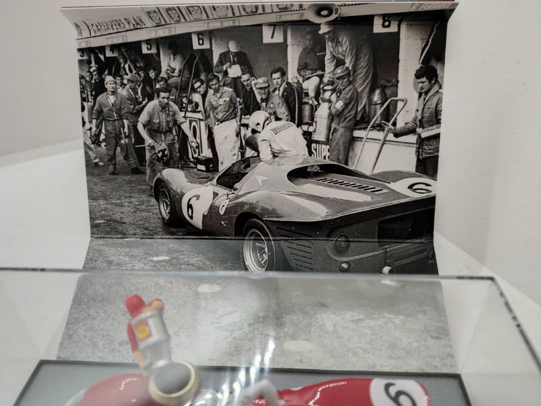 1/43 brumm　Ferrari 330 P4 spyder　200台限定