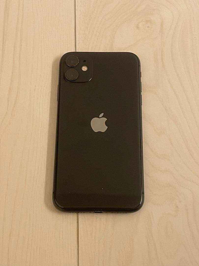 携帯電話本体 iPhone11 64GB
