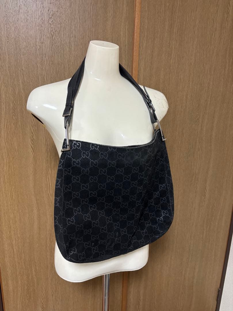 GUCCIグッチ★スエードGG柄黒ショルダーバッグ
