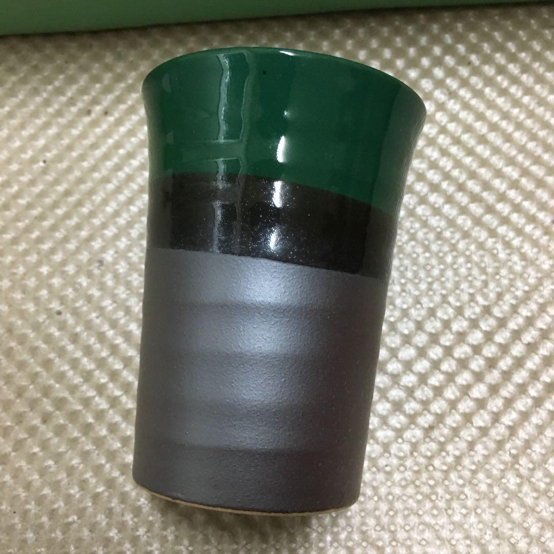 0648　湯呑み  陶器  コップ  詳細不明