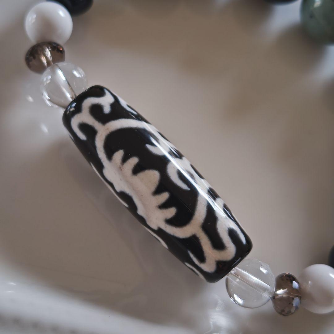 新作♡如意蓮花天珠、日高翡翠、水晶白蛇彫り、モリオン、和田玉、天然ホワイトオニキ