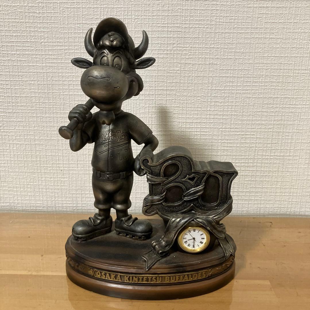近鉄バファローズ　ブロンズ像　銅像