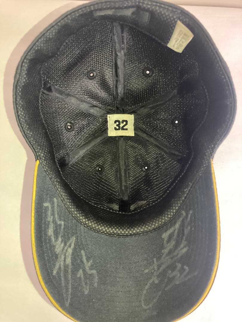 【実使用】ミズノプロ 阪神タイガース キャップ 帽子 新井選手 サイン入 32