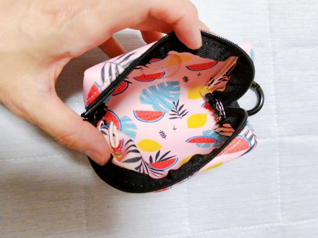 残り１点✨お散歩 トイレ袋 消臭ポーチ ハンズフリー