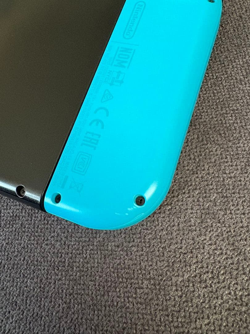 Nintendo Switch 本体 ネオンブルー・レッド　ケース・スタンド付！