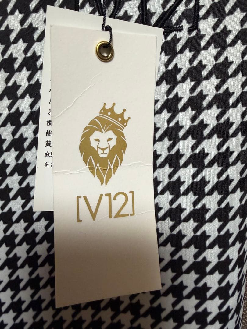 V12パンツ　Lサイズ　新品未使用品