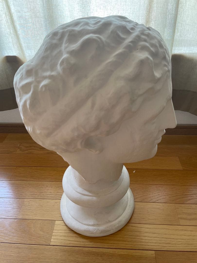 りん石膏像ラボルト