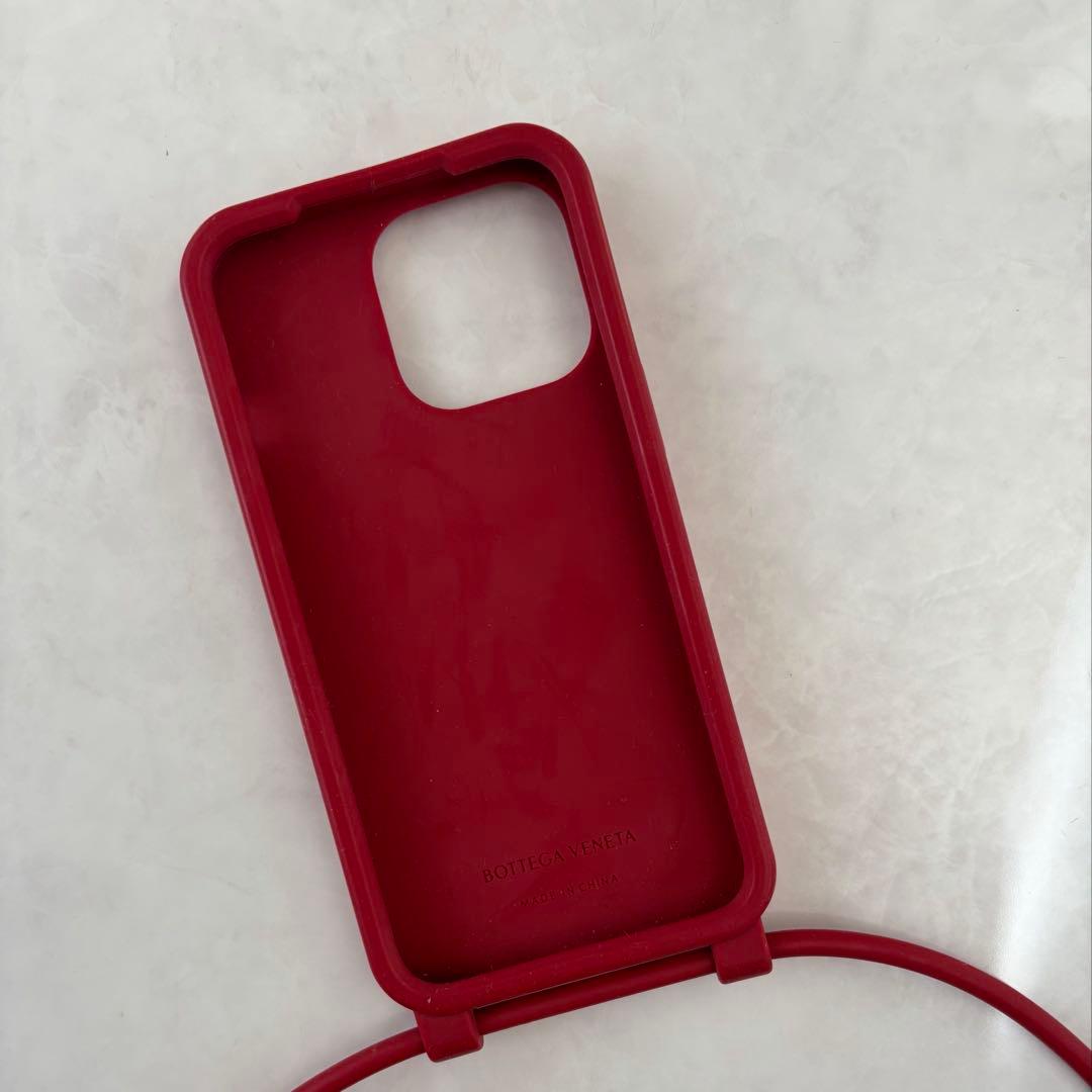 BOTTEGA VENETA iPhone 13 Pro シリコンケース