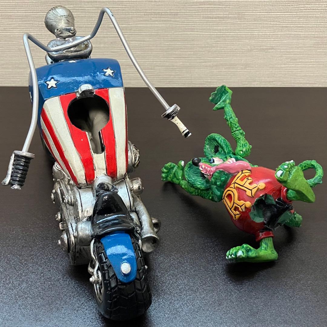 RAT FINK★チョッパー置物ハーレーミニカーホットロッド灰皿ラットフィンク