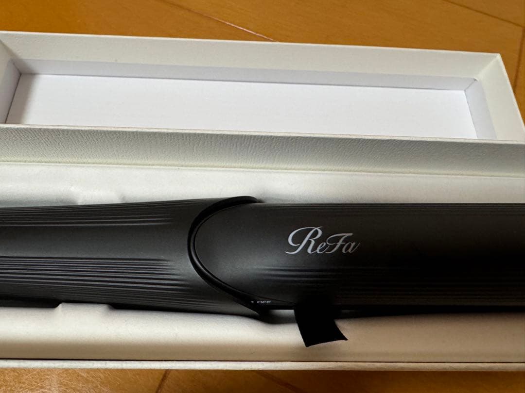 あいうえみ　ReFa ヘアアイロン ブラック