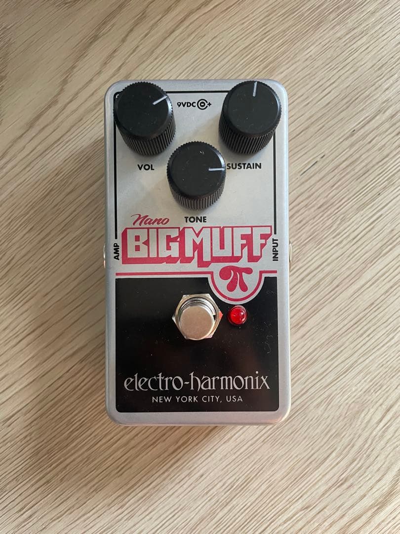 electro-harmonix Nano Big Muff Pi ファズ