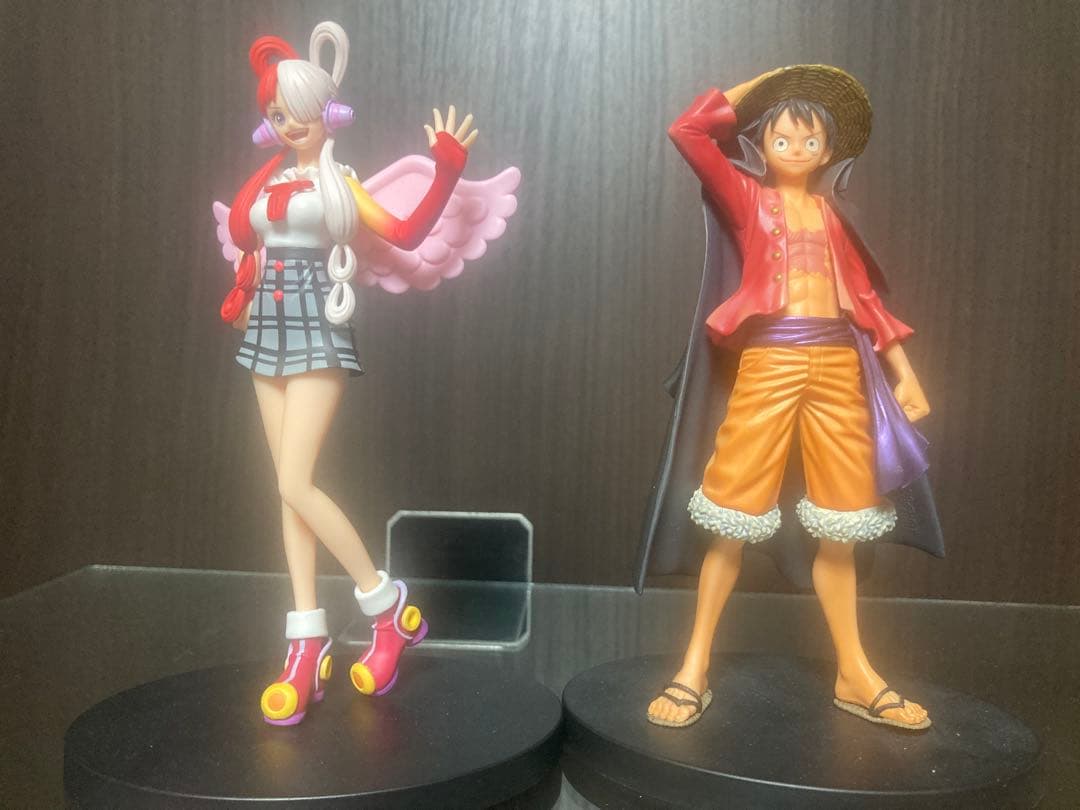 四皇 ワンピースフィギュア ルフィ シャンクス バギー ティーチ　合計8体+2体