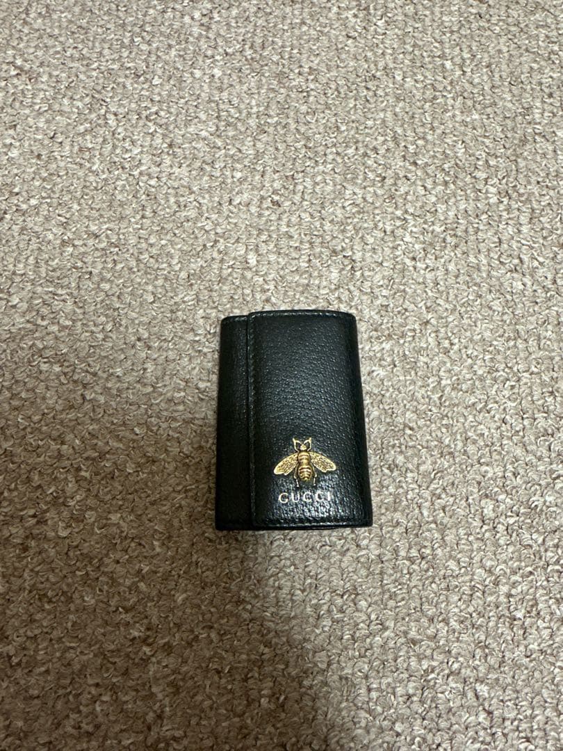 GUCCI レザーキーケース 黒