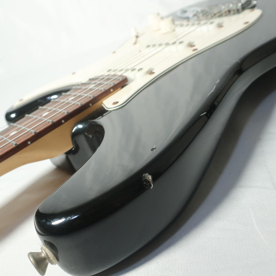 BUSKER'S ストラトタイプ エレキギター BK 軽量2.8kg