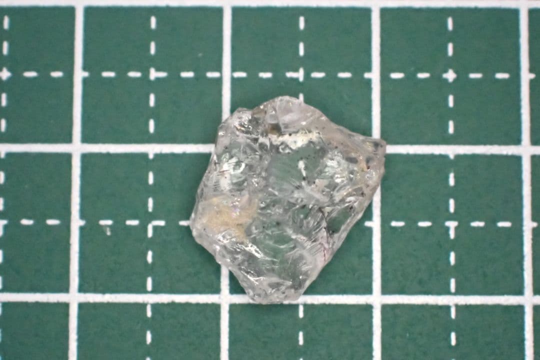 ピンクファイヤー　原石　かっこみ　送料無料