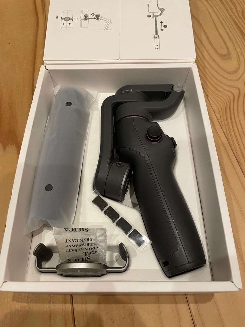 【送料込み】DJI Osmo Mobile 6