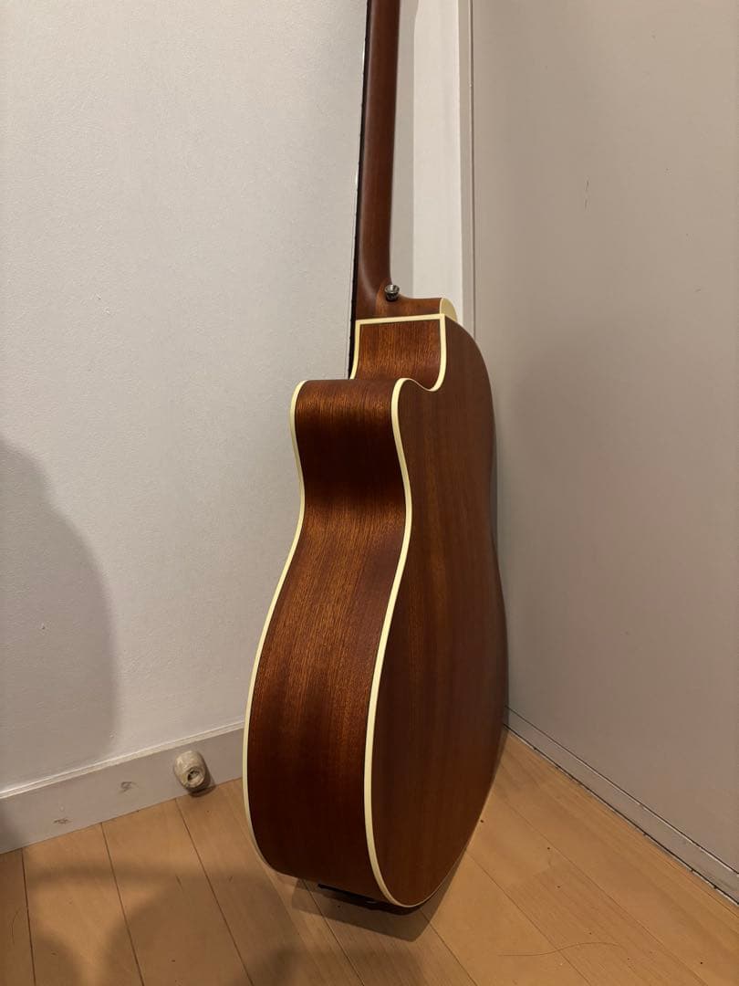 GUILD OM-240CE エレアコ