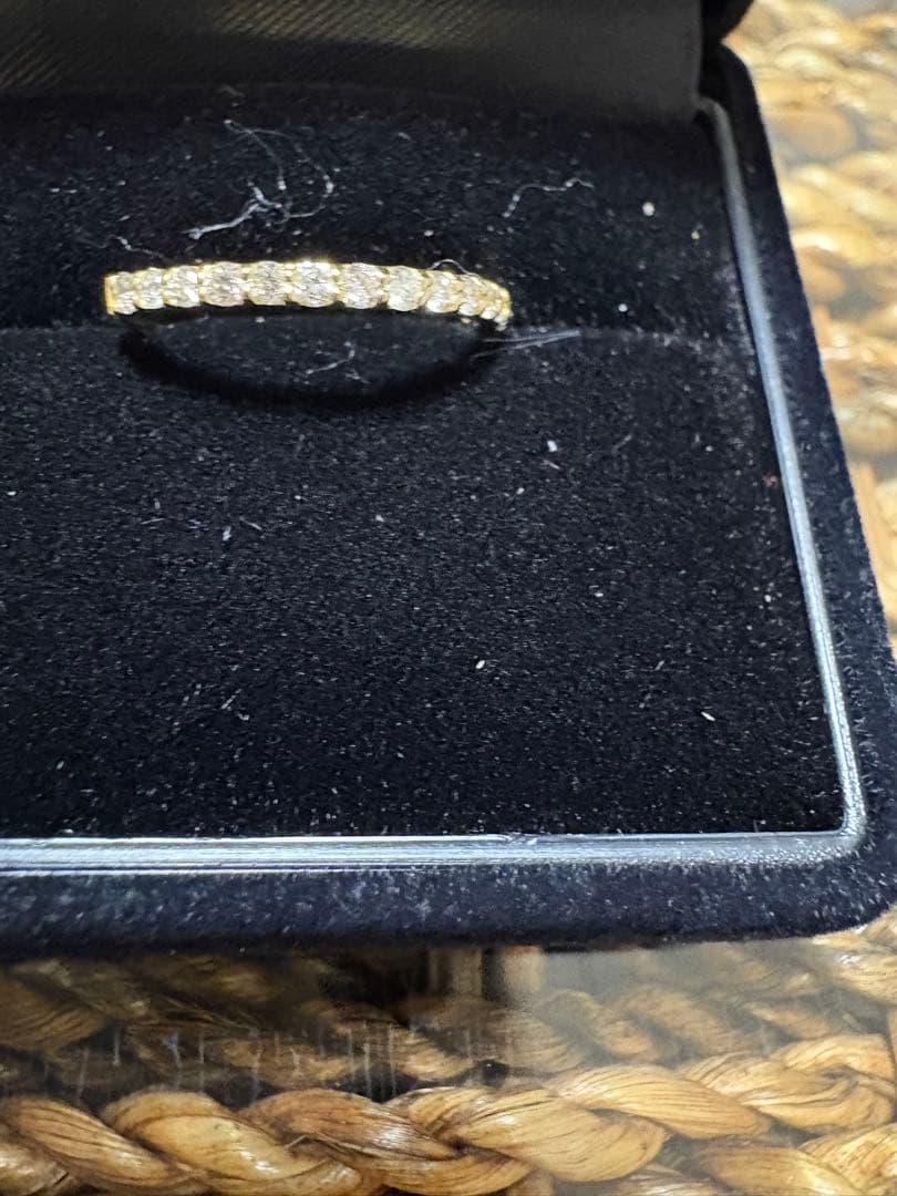 ピクニクK18金ハーフエタニティダイヤモンドリング0.3カラット