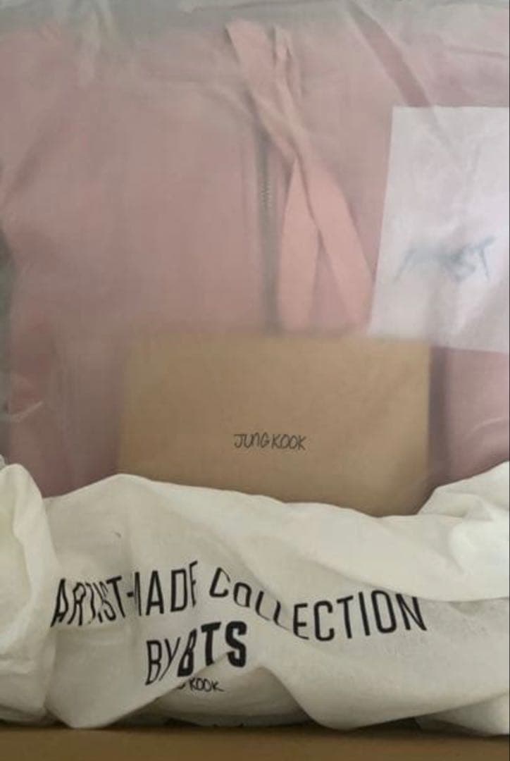 公式BTS ジョングクデザインJUNGKOOK フーディ Mサイズ ピンク
