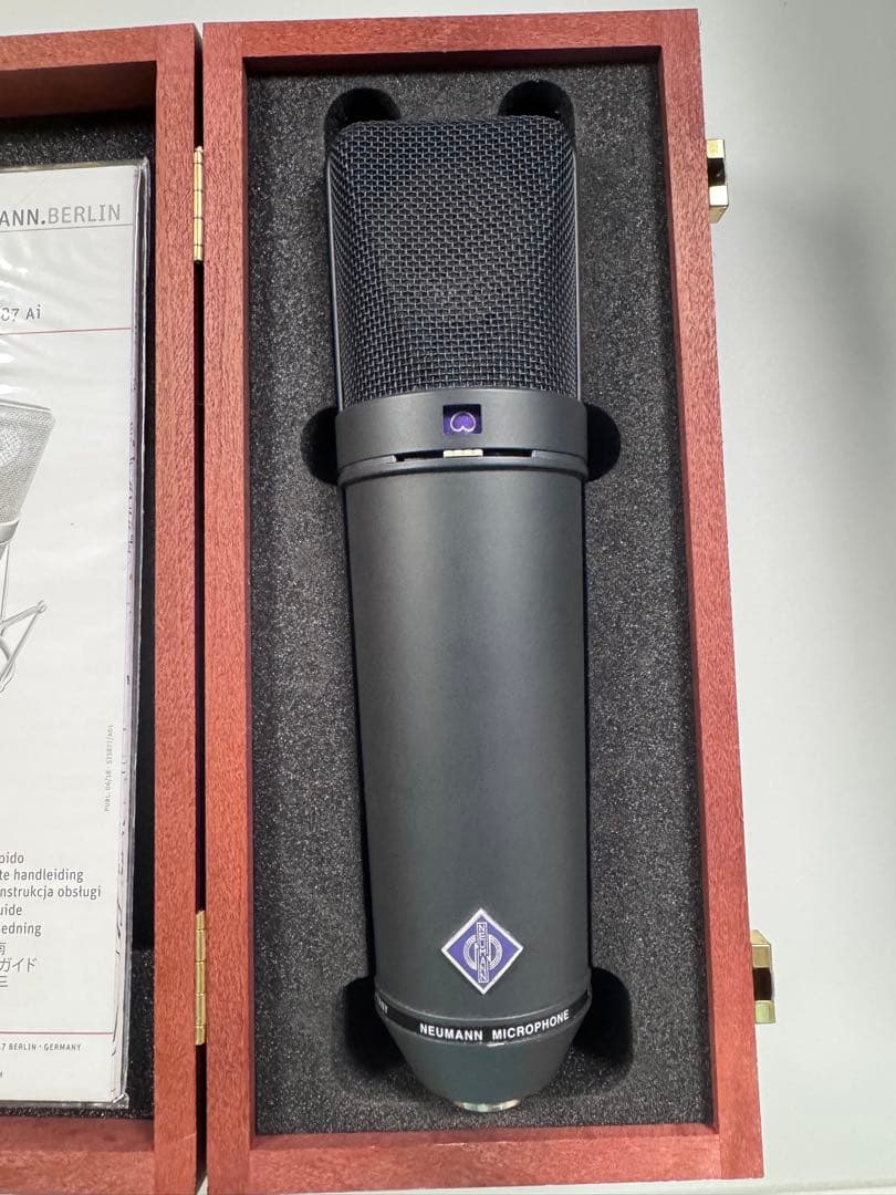Neumann U87AI mtコンデンサーマイク （ショックマウント付）