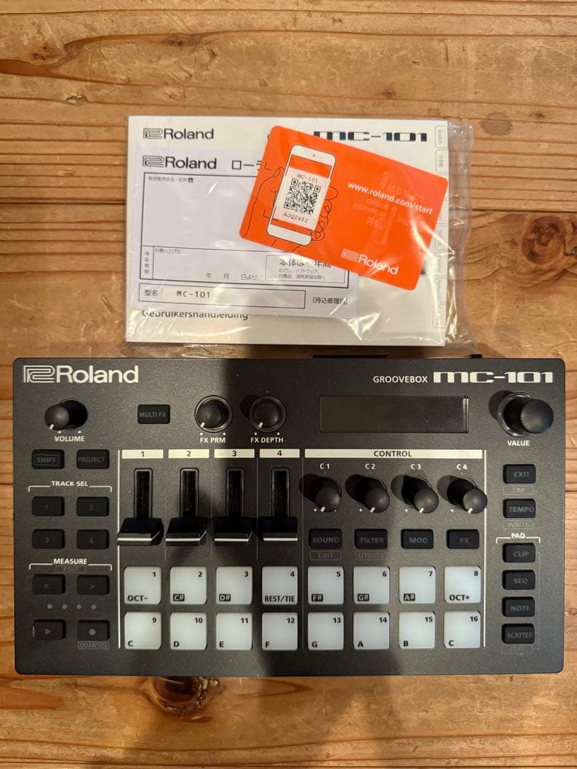 DTM・DAW Roland MC-101