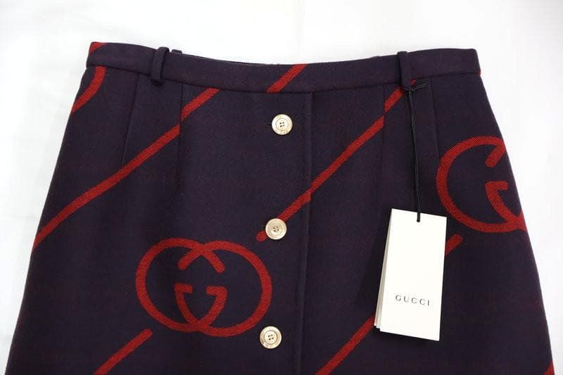 【未使用】GUCCI　グッチ　GG　ロゴ　スカート　サイズ44　パープル×レッド