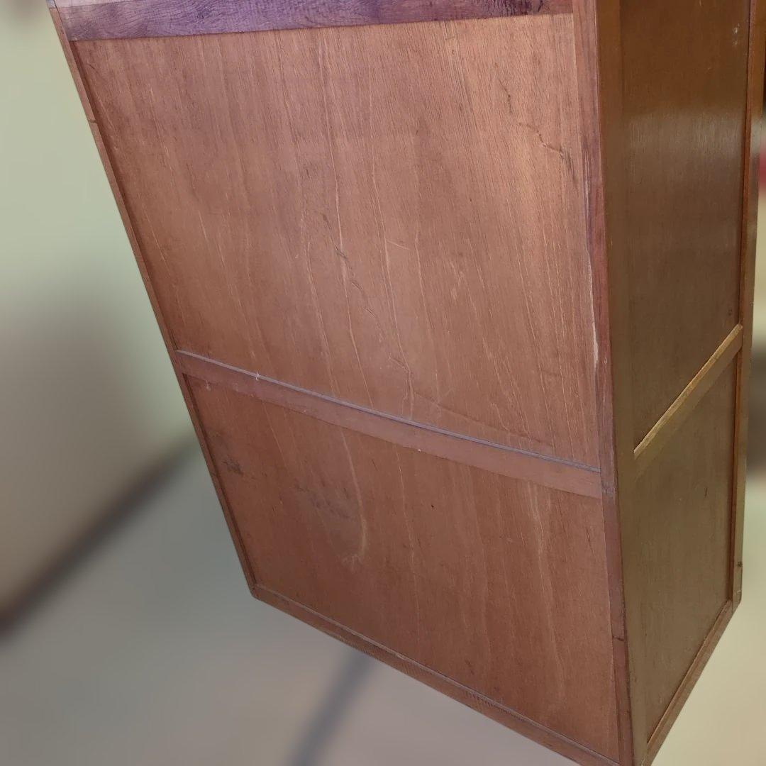 昭和　レトロ　タンス　箪笥　チェスト　引き出し　波板ガラス　ガラス戸