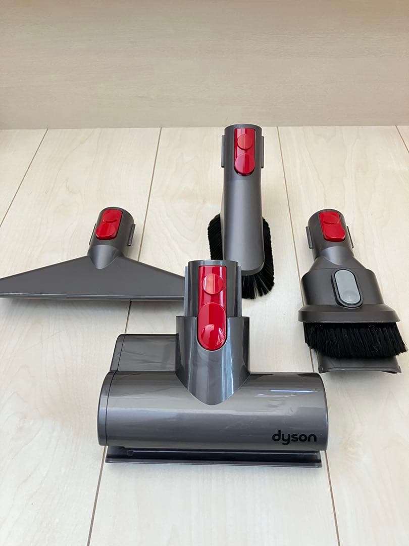 分解清掃済み　ダイソン V8 slim fluffy SV10K