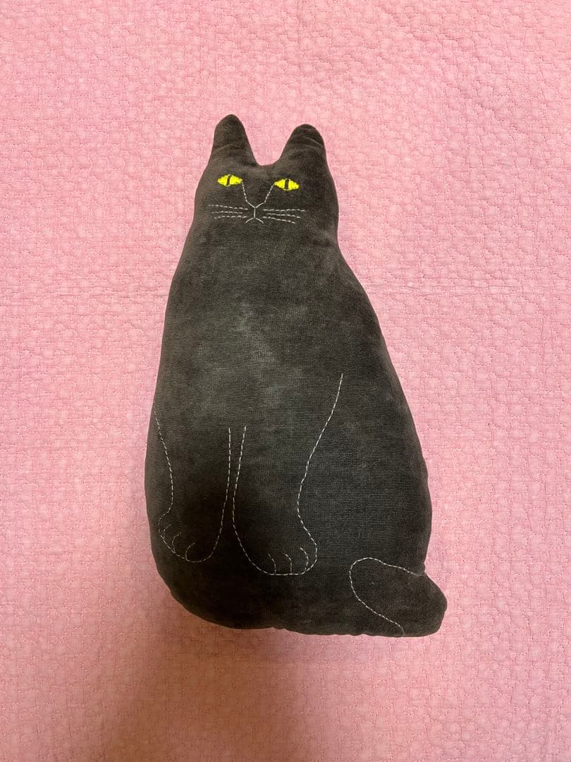 Tomotakeトモタケ クッション　黒猫ネロ