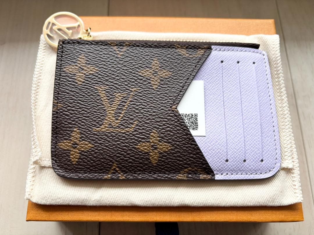 LOUIS VUITTON フラグメントケース♡ ポルト カルト・ロミー 新品