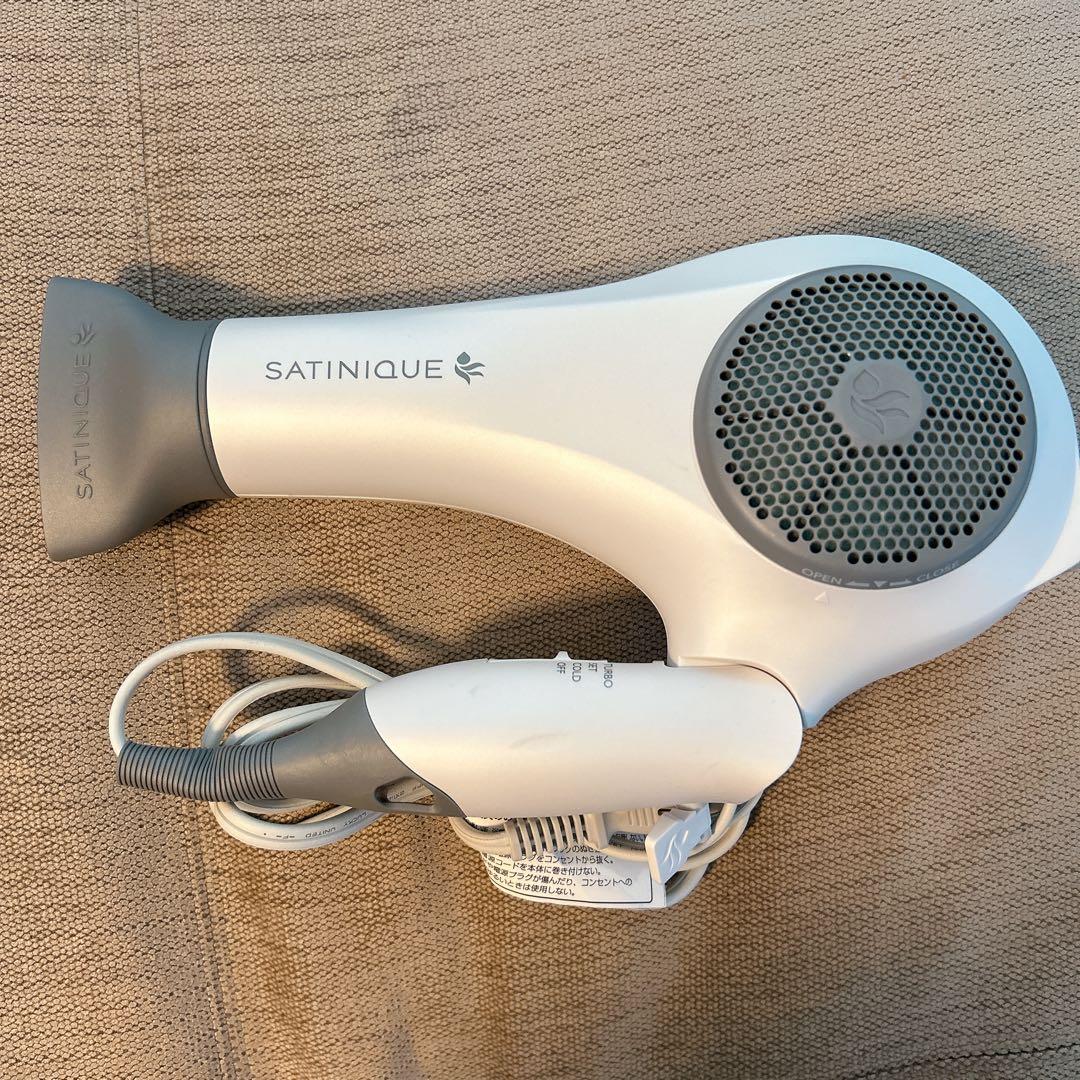 美品　Amway SATINIQUE サニテーク バランスイオンドライヤー