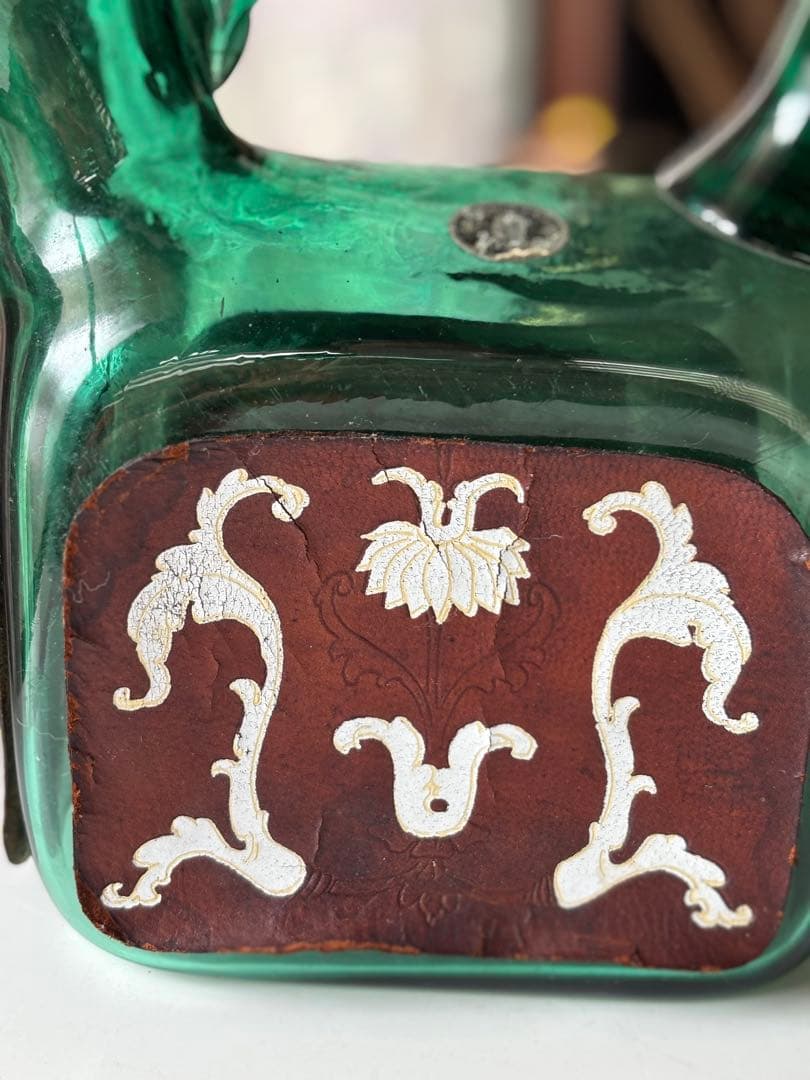 ガラス　角　ピッチャー　ハンドメイド　グリーン　希少　ヴィンテージ　工芸品