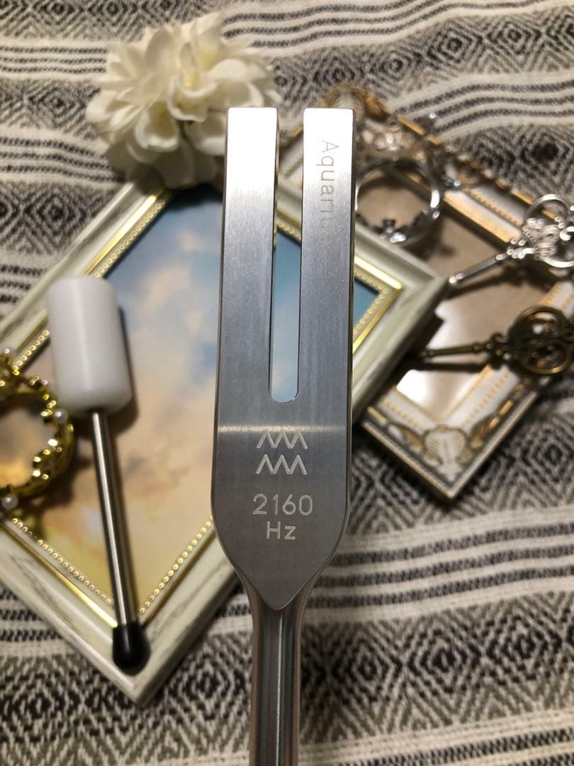 マドモアゼル愛　アクエリアスチューナー　2160 Hz