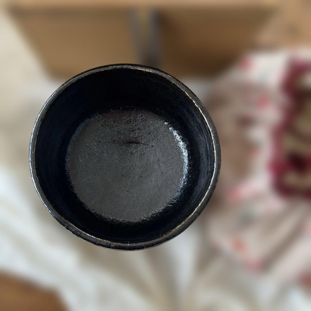 楽吉左衛門　黒茶碗
