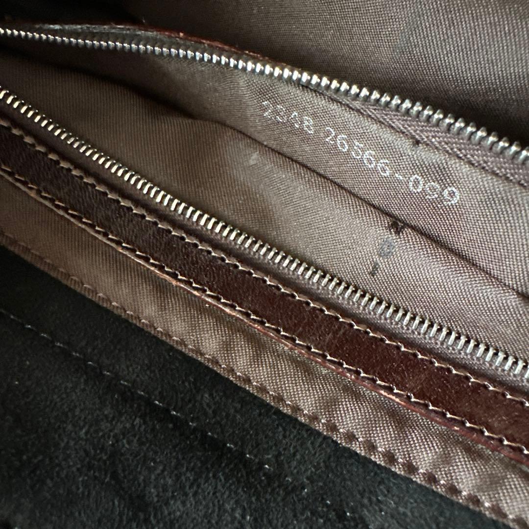 FENDI マンマバケット黒 スエード ショルダーバッグ