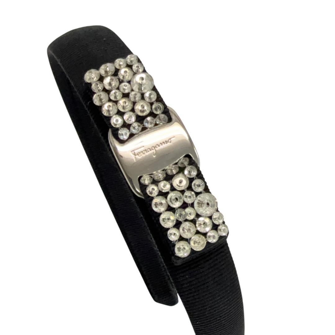 美品 フェラガモ ヴァラ リボン カチューシャ ラインストーン ブラック