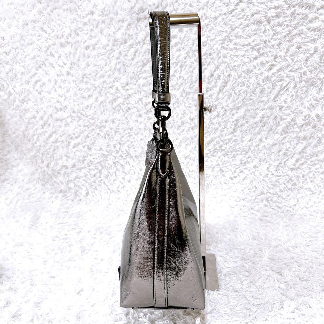 未使用級✨coach ジュリエット　メタリック　シルバー　ハンドバッグ　2way