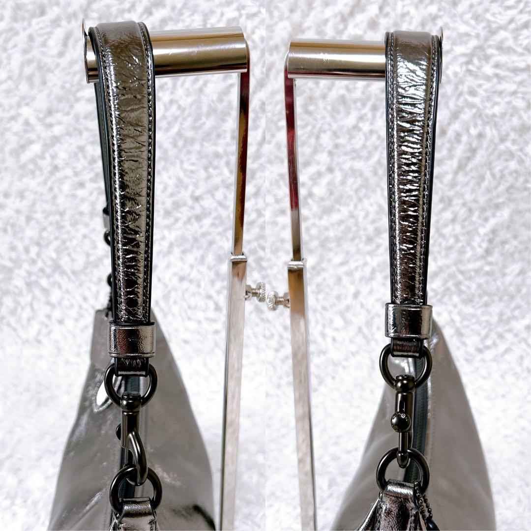 未使用級✨coach ジュリエット　メタリック　シルバー　ハンドバッグ　2way