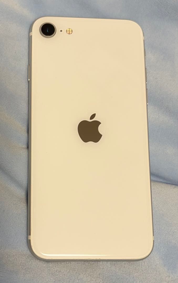 Apple iPhone SE2 64GB SIMフリー　ホワイト
