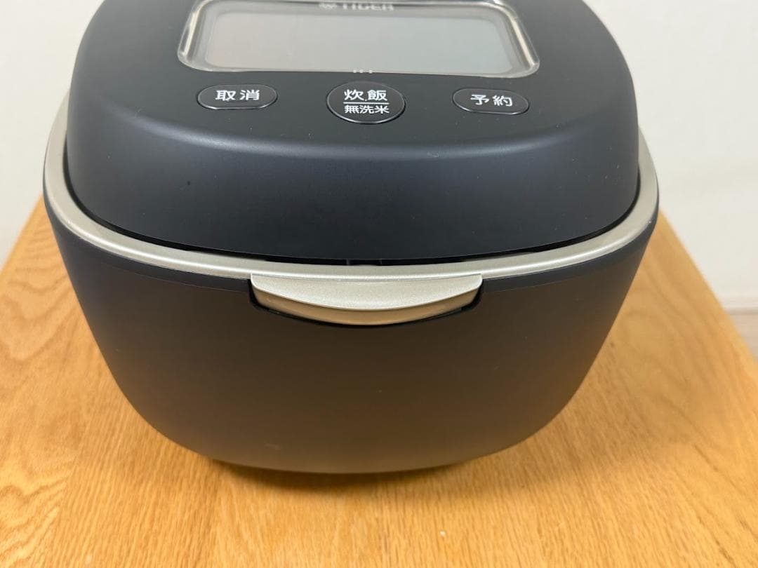 タイガー土鍋圧力IHジャー炊飯器 土鍋ご泡火炊き 5.5合炊き スレートブラック