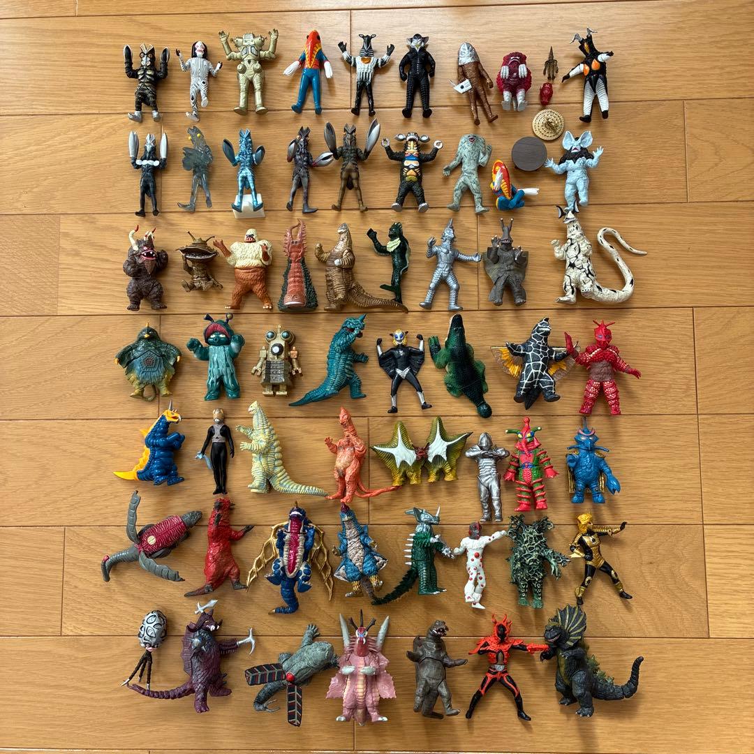 ガチャフィギュアまとめ売り（ガンダム・ウルトラマン・仮面ライダー・その他多種）