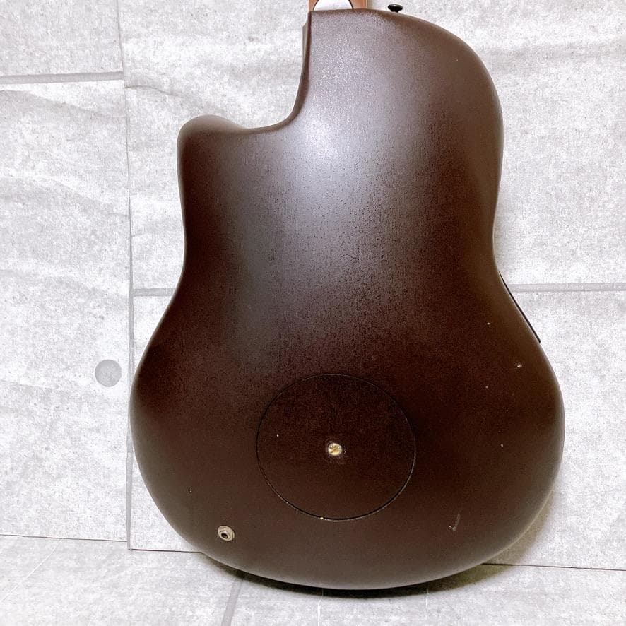 Ovation Celebrity Deluxe CS247 エレアコ ギター