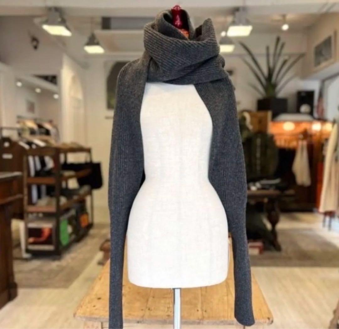 フミカウチダ fumika uchida オフショルダーニット マフラー