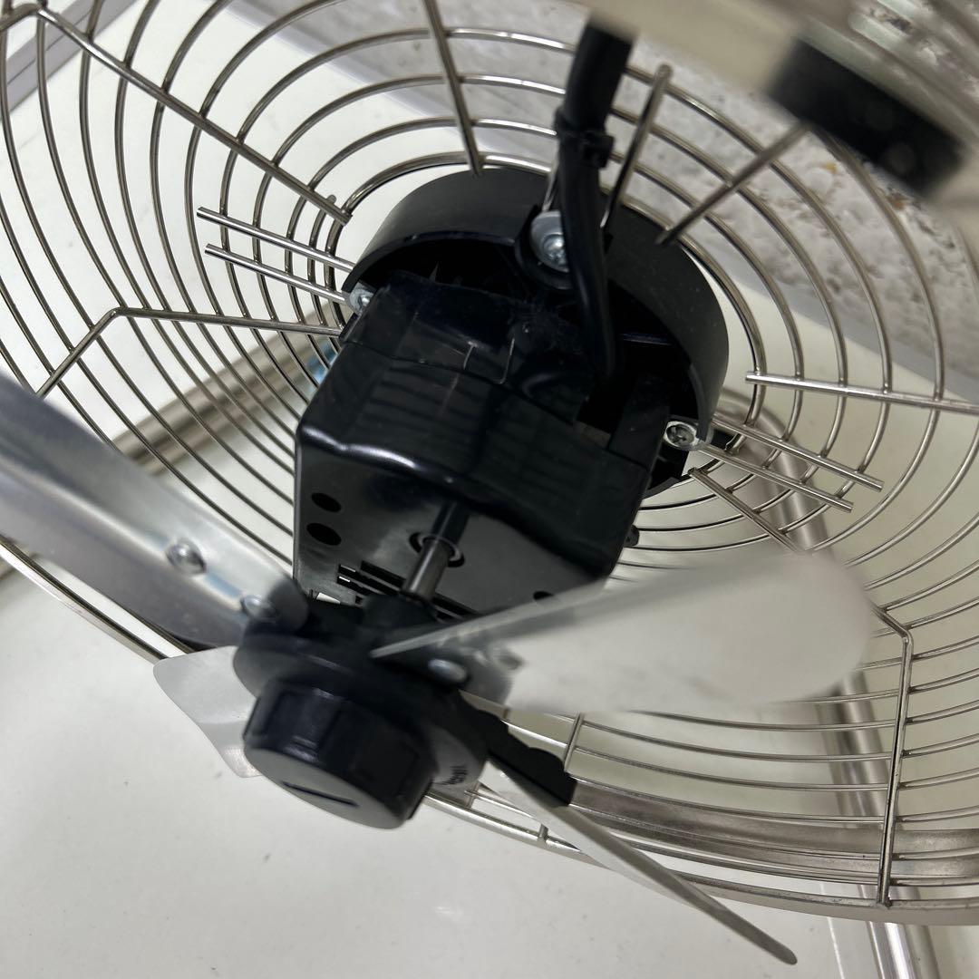 清掃済み　リモコン付き　ドウシシヤ　メタル扇風機　MBM-2381 3連