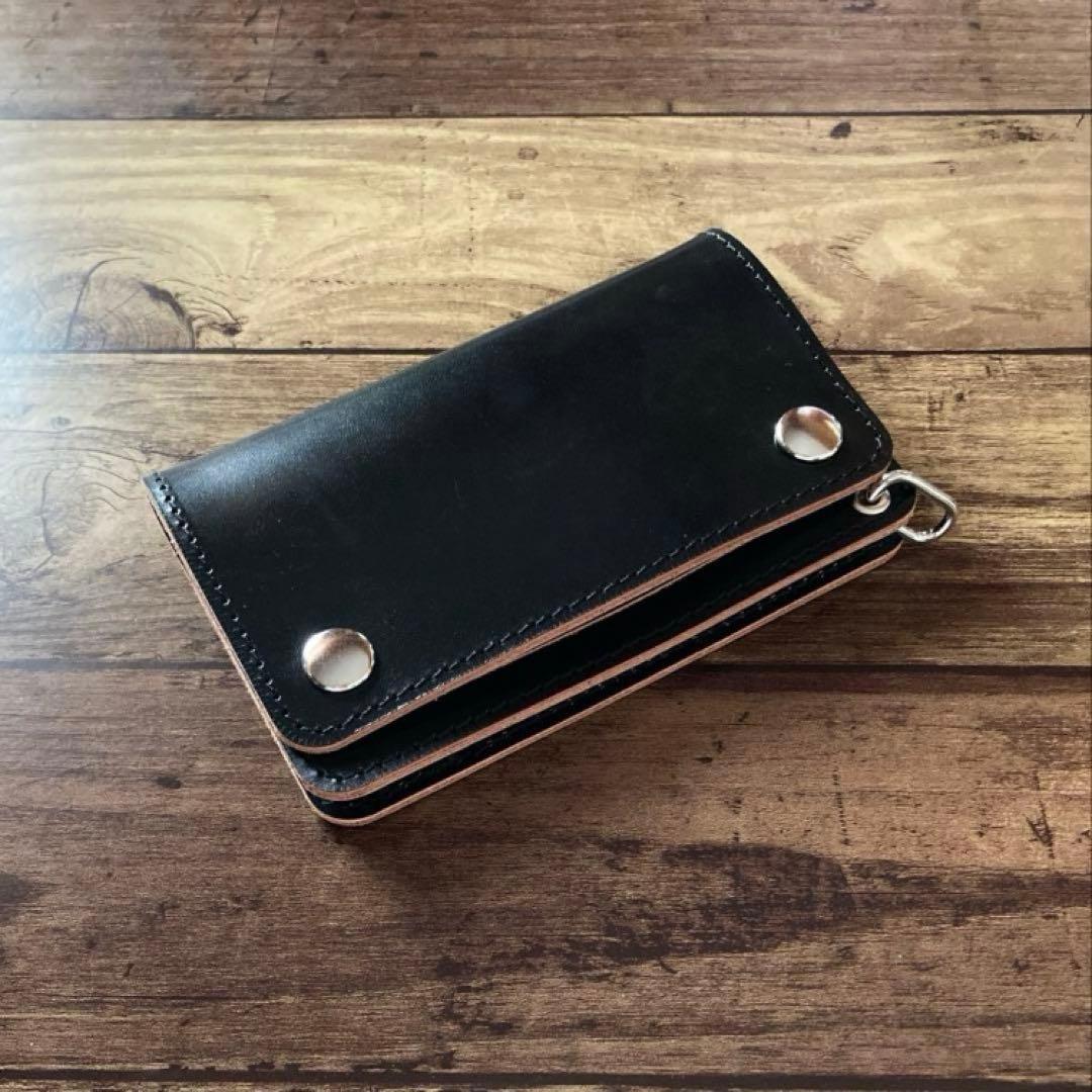 【まき】ミドルトラッカーウォレット アポロコンチョ【お札を折らずに収納】