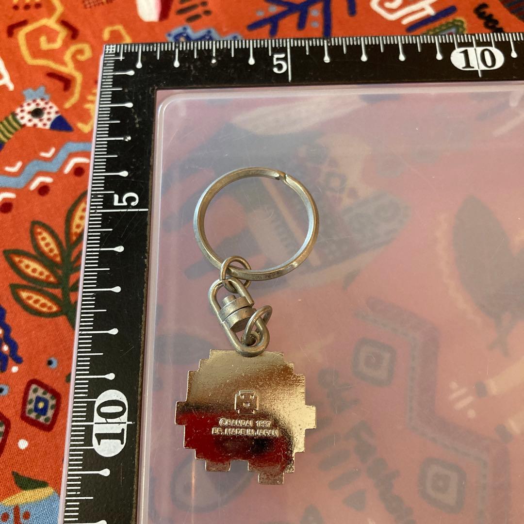 平成レトロ　キーホルダー　たまごっち! メタル