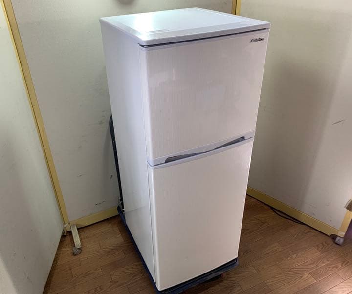 アビテラックス  冷凍冷蔵庫　138L  2017年製　AR-143E