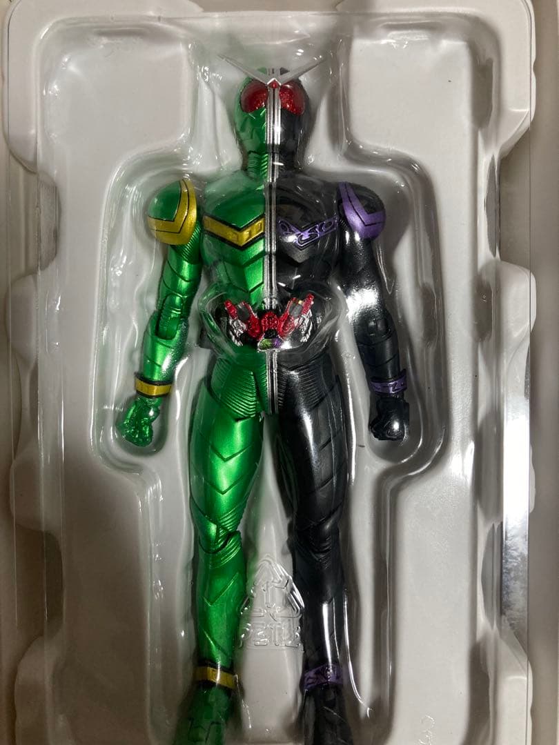 S.H.Figuarts 真骨彫製法　仮面ライダーW 2体セット