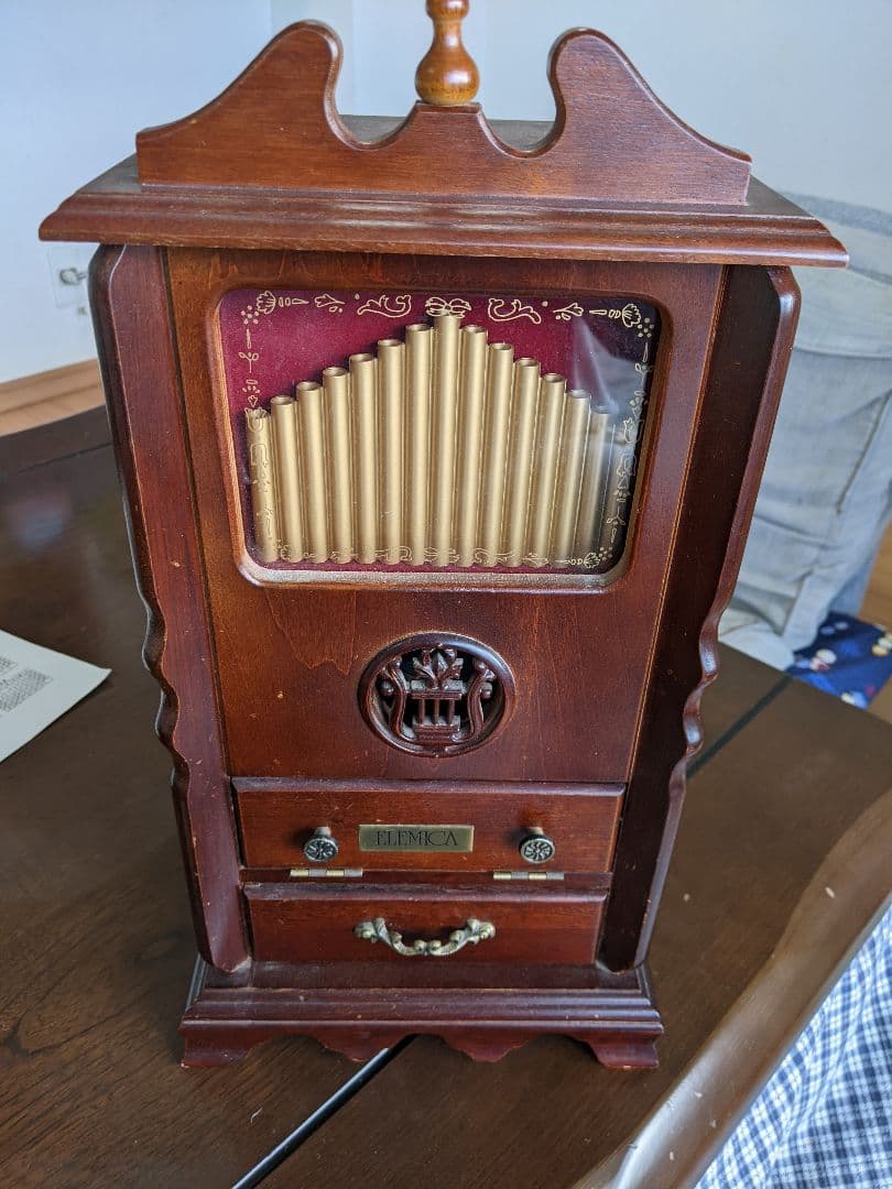 オルゴール小物入れ